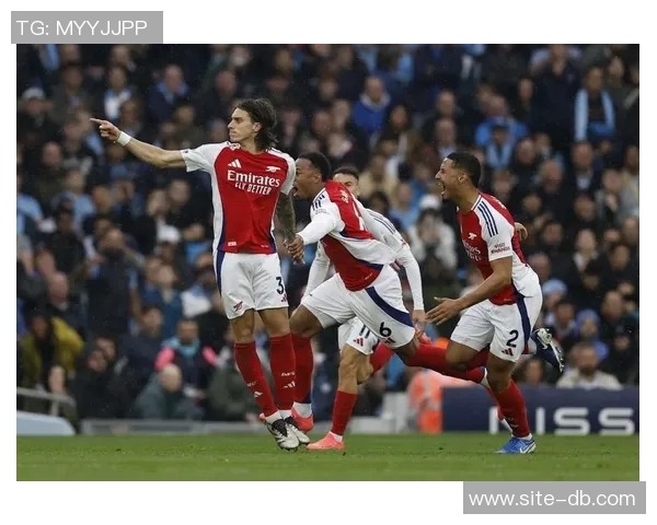 阿森纳12月压力加剧领先优势曼城维拉双双连胜追赶不止