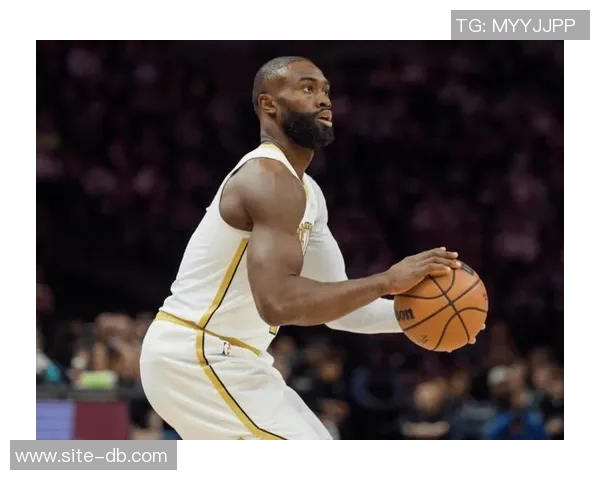 杰伦布朗全能表现31投12中砍下33分并贡献10篮板5助攻2抢断2盖帽 杰伦布朗全能表现31投12中砍下33分并贡献10篮板5助攻2抢断2盖帽