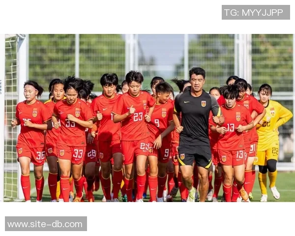 U17女足世界杯C组小组赛第二轮美国队与中国队首发阵容正式公布